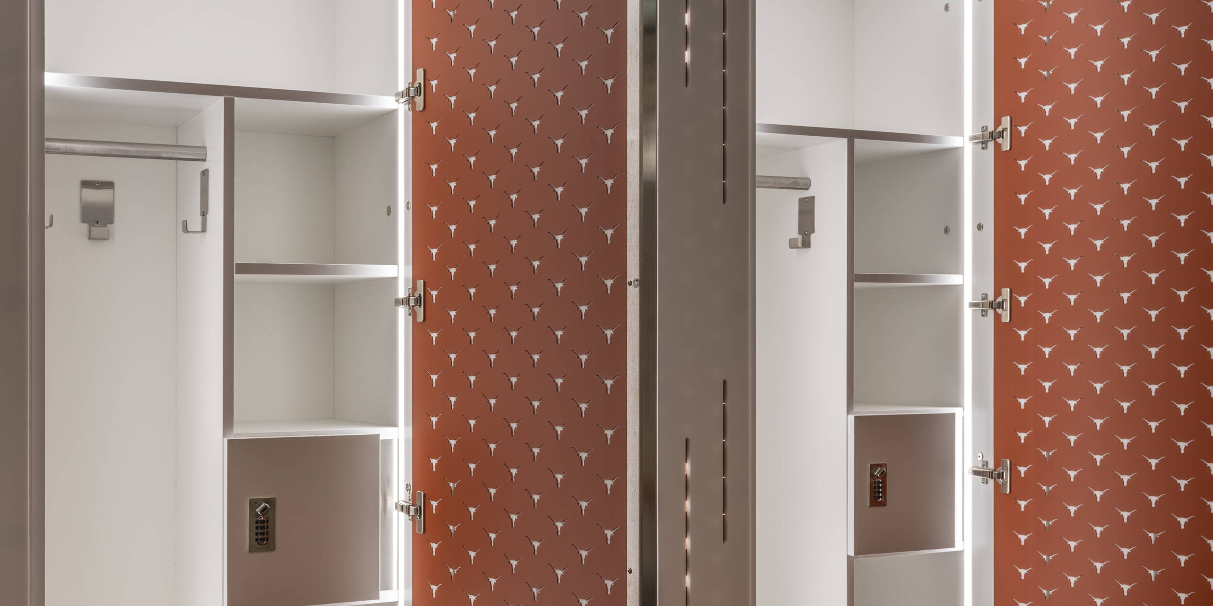 Restroom anteroom